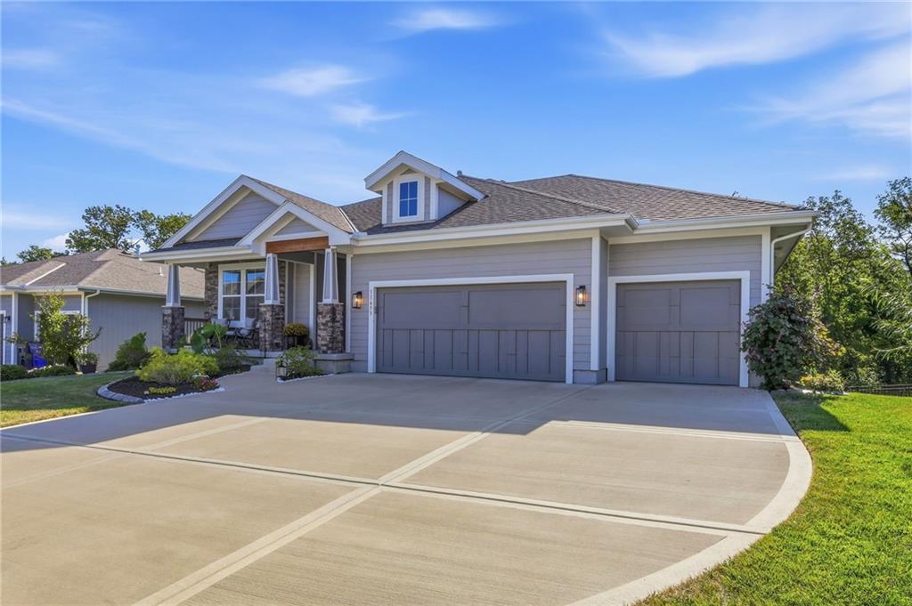 11653 S Barker Rd, Olathe, KS 66061