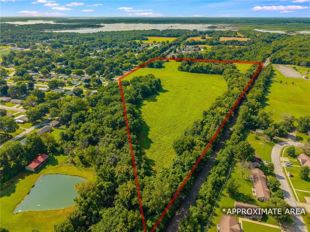 1513 S Water St S, Clinton, MO 64735