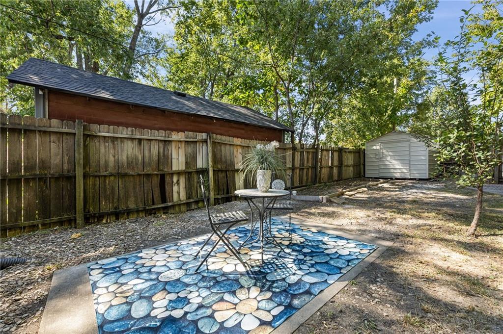 726 Pacific Ave, Osawatomie, KS 66064