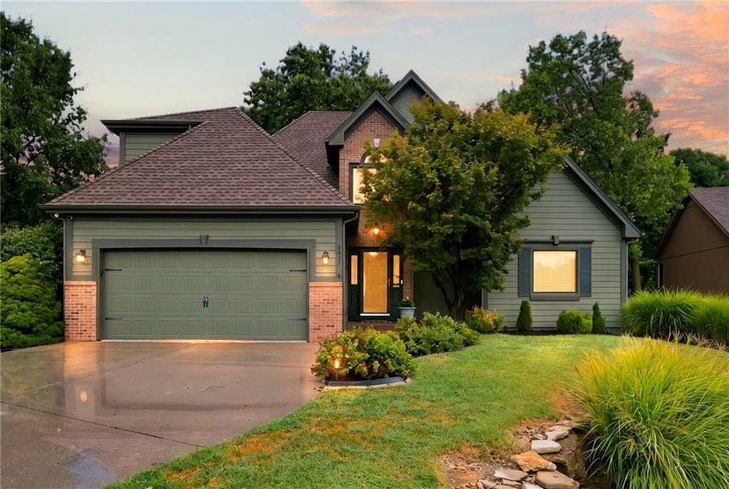 8625 N Dawn Ave, Kansas City, MO 64154