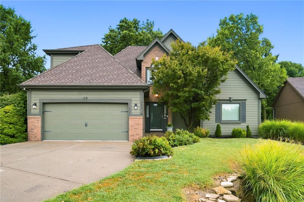 8625 N Dawn Ave, Kansas City, MO 64154