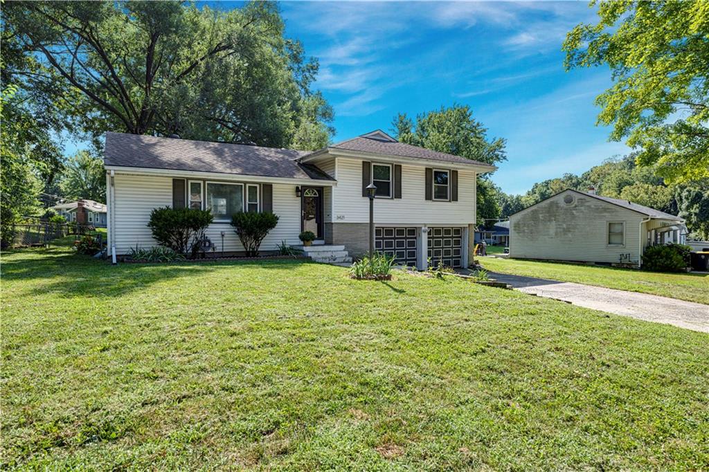 3421 N Chelsea Ave, Kansas City, MO 64117