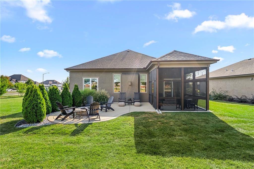25048 W 112th Ter, Olathe, KS 66061