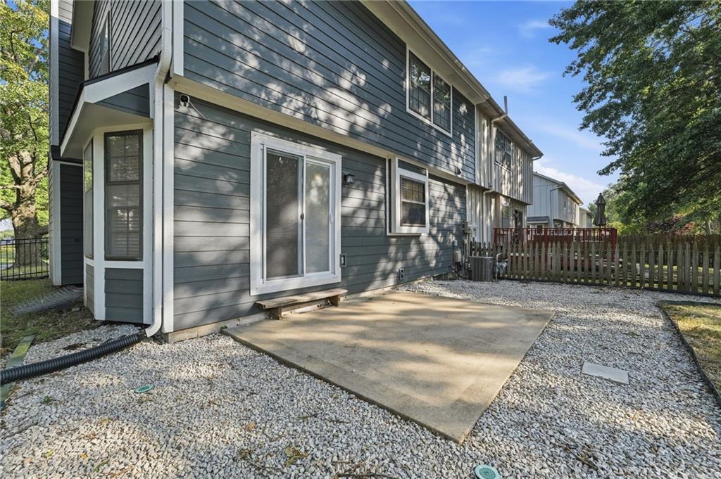 11740 Oakmont St, Overland Park, KS 66210