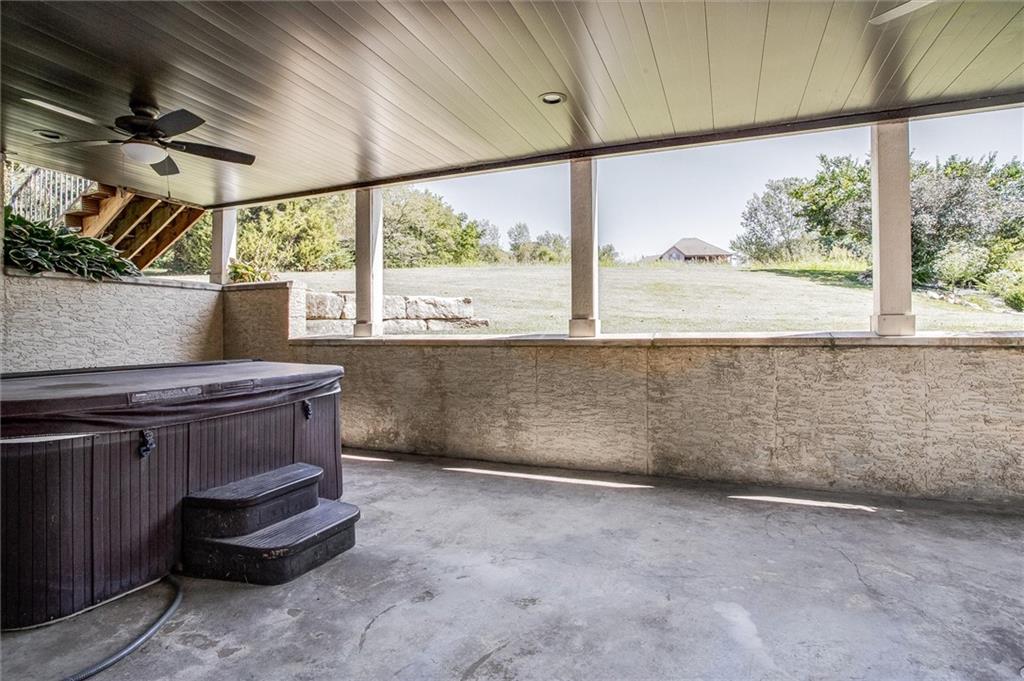 3509 S Saddle Ridge Dr, Independence, MO 64057