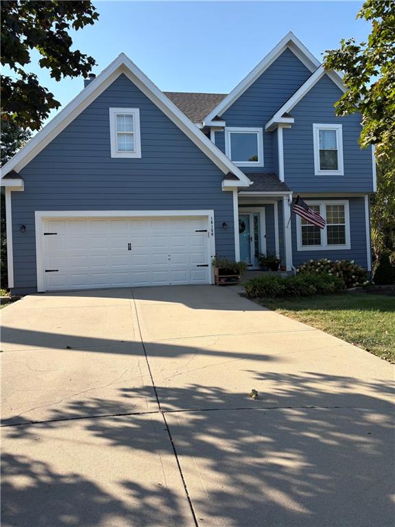 16150 W 156th Pl, Olathe, KS 66062