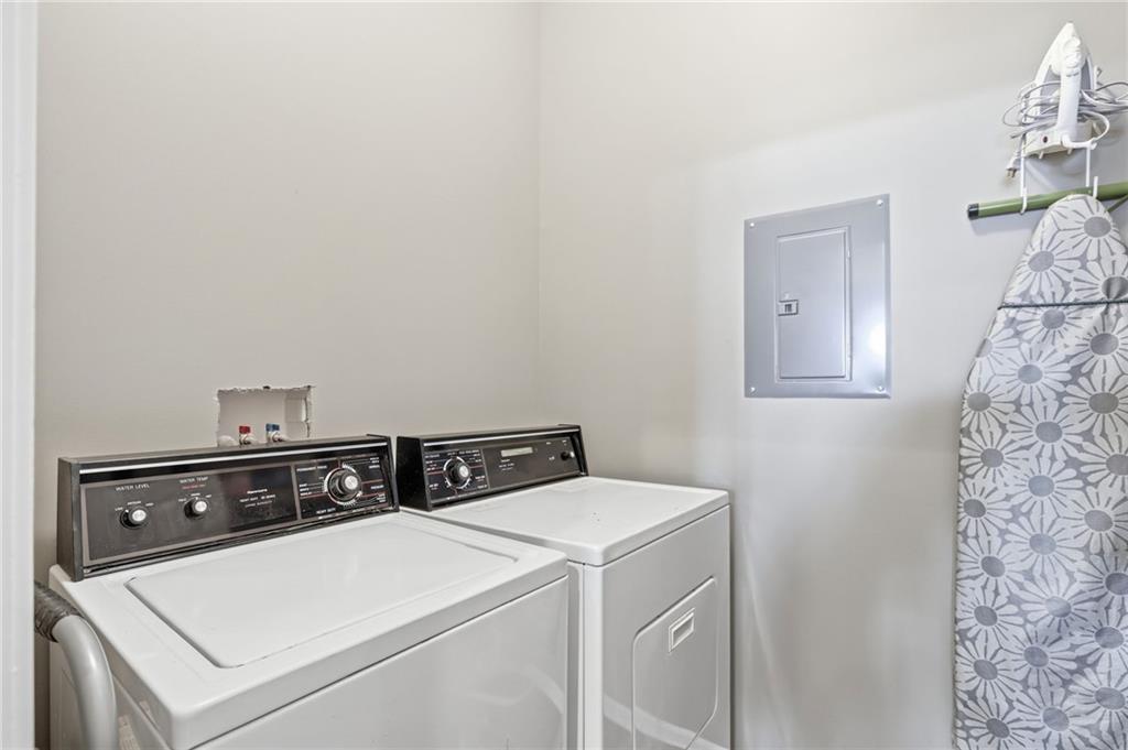 18497 W 156th Ter #3601, Olathe, KS 66062