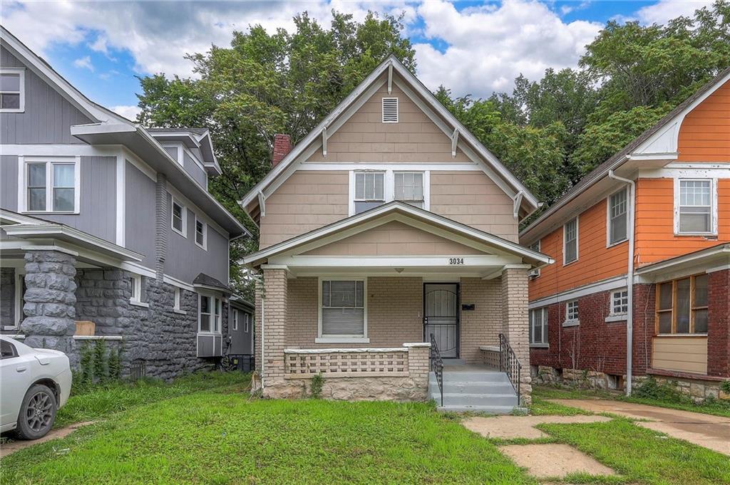 3034 E 32nd St, Kansas City, MO 64128