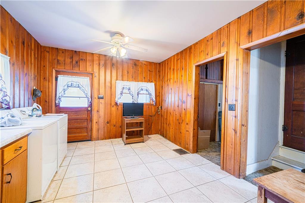 303 W Elijah St, Easton, MO 64443