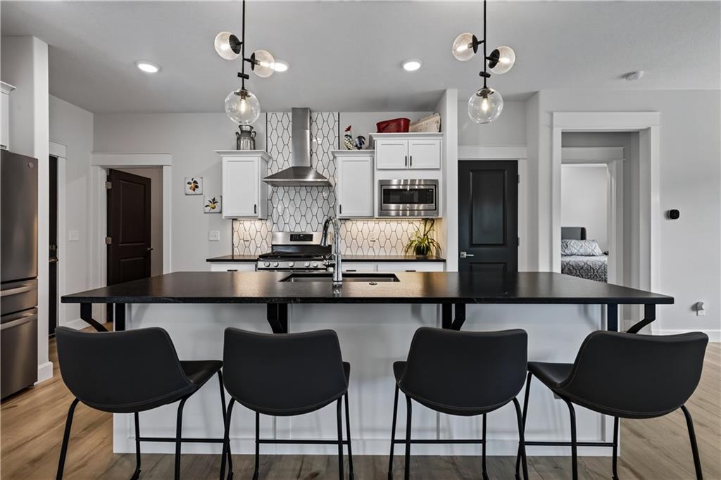 23819 W 125th Ter, Olathe, KS 66061