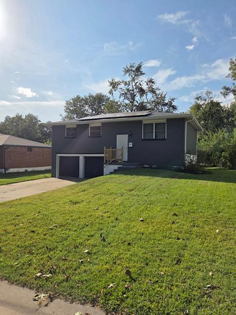 912 Colbern Dr, Belton, MO 64012