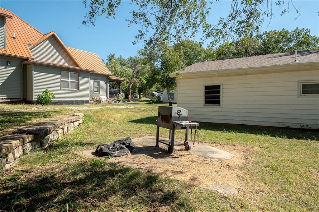 309 Elm St, Overbrook, KS 66524
