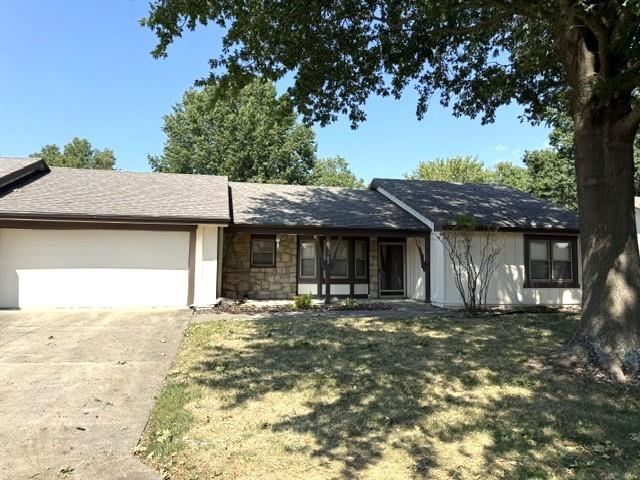 8214 E 189th Ter, Belton, MO 64012