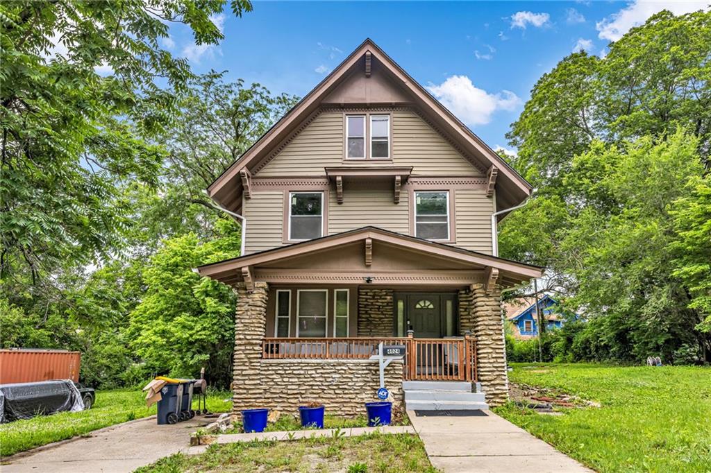 4024 Montgall Ave, Kansas City, MO 64130