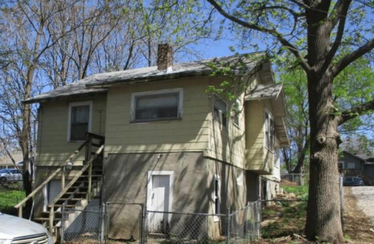 8356 Paseo Blvd, Kansas City, MO 64131