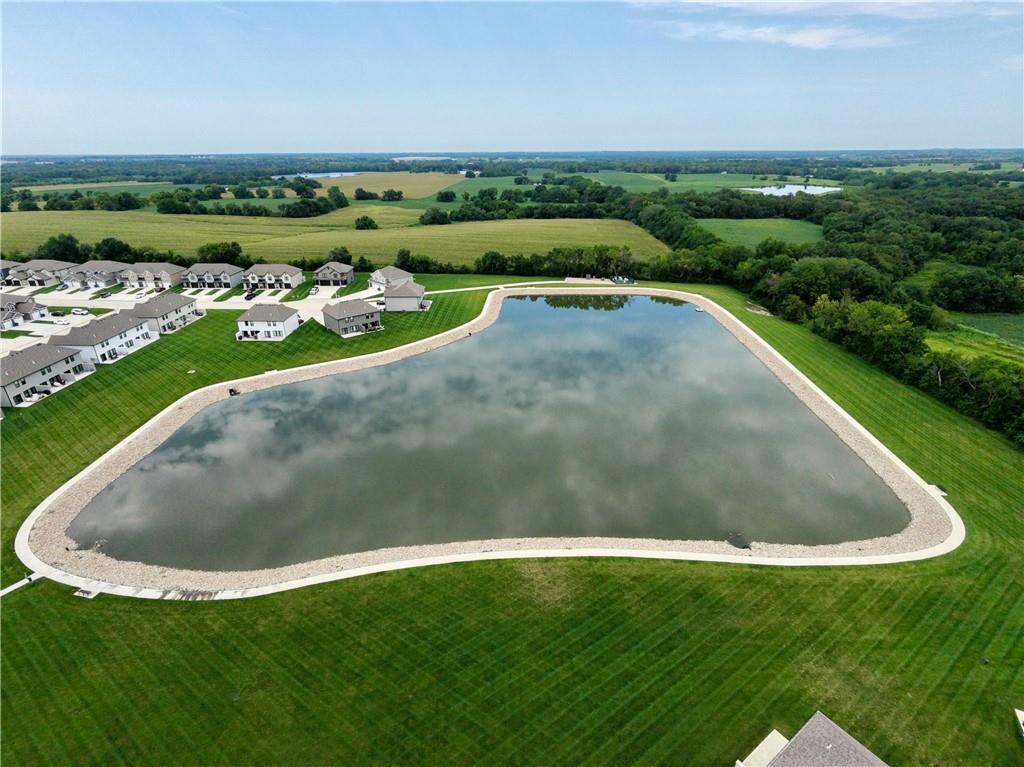 84 SE 381st Rd #C, Warrensburg, MO 64093