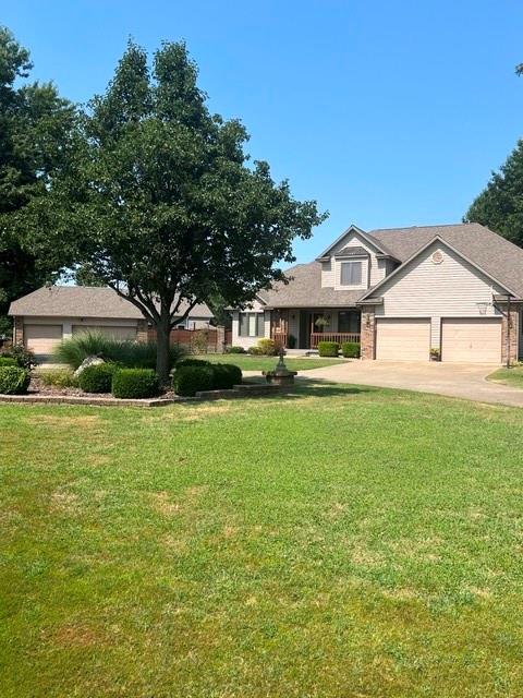 1701 E 14th St, Pittsburg, KS 66762