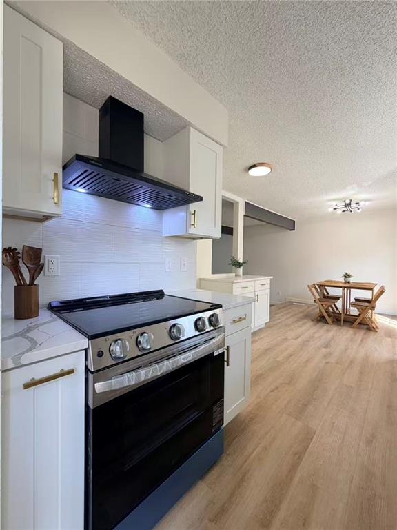 8051 N Stoddard Ave, Kansas City, MO 64152