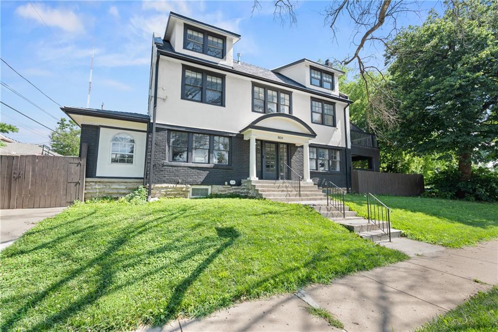 804 W 33rd St, Kansas City, MO 64111