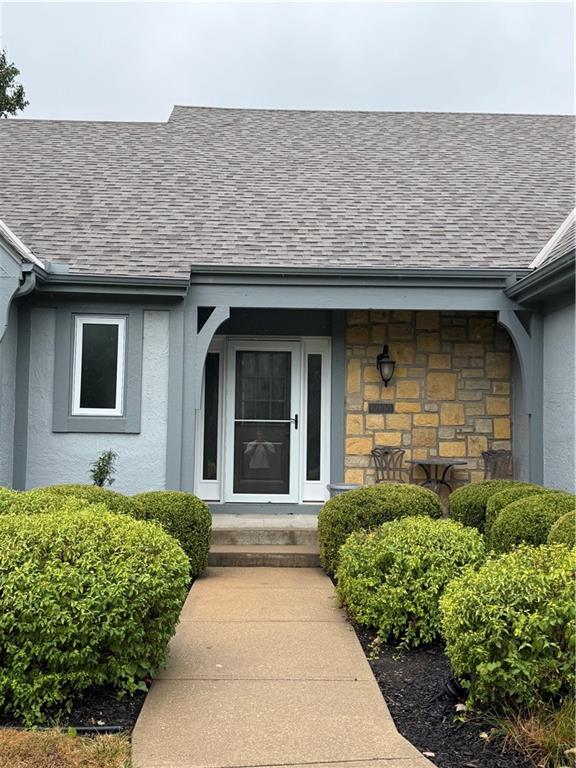12100 Cherokee St, Leawood, KS 66209