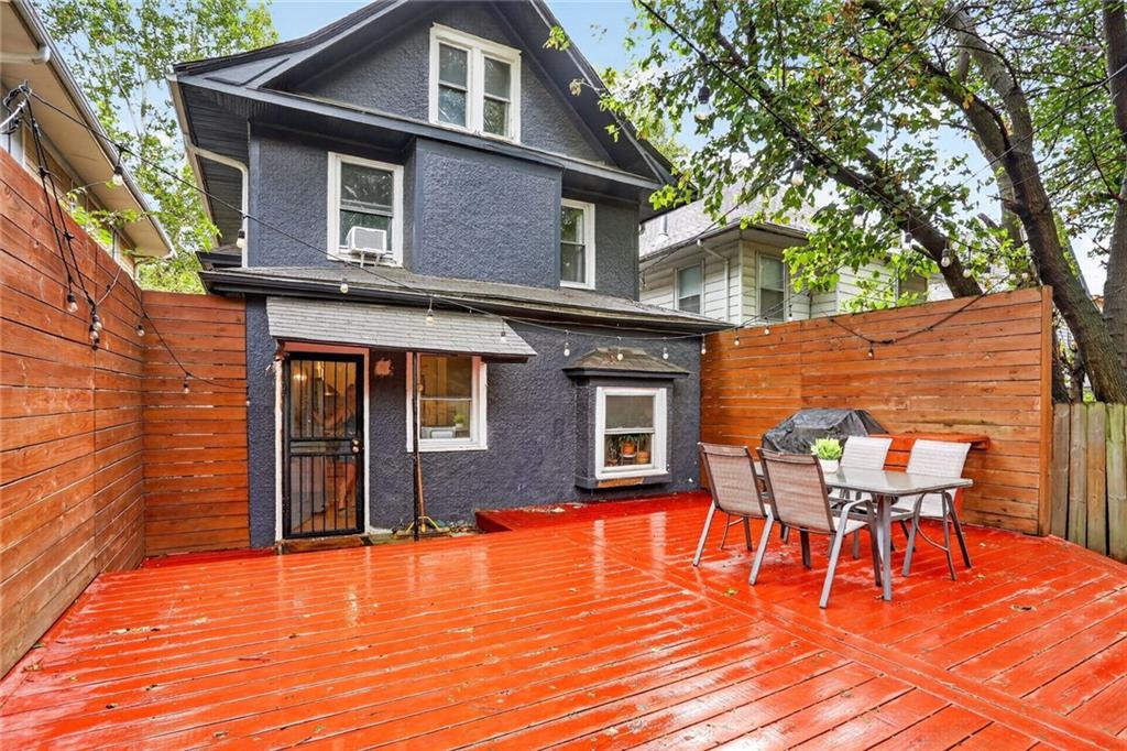 140 Kensington Ave, Kansas City, MO 64123