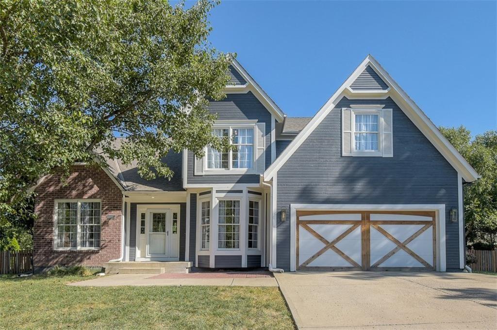 22304 W 52nd St, Shawnee, KS 66226