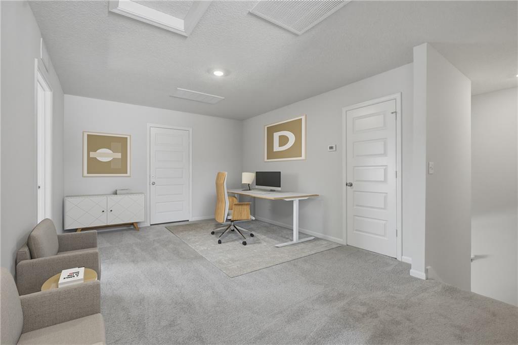 707 SW 6th Ter, Oak Grove, MO 64075