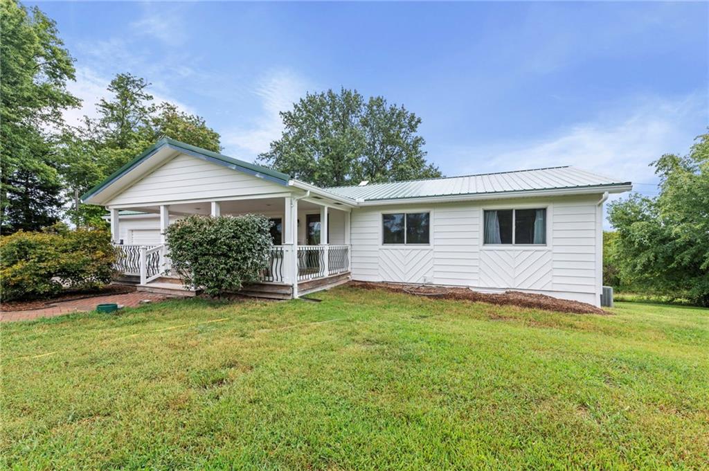 10465 N Hw, Orrick, MO 64077