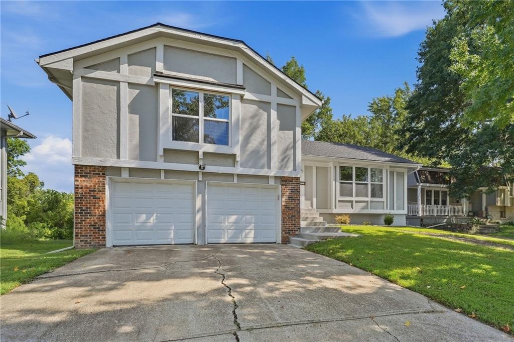 14017 Winchester Ct, Grandview, MO 64030