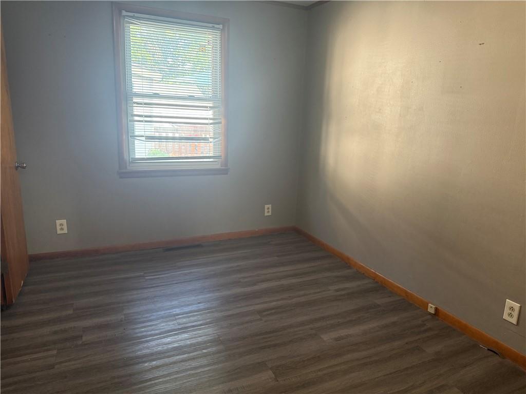 315 E Washington St, Pittsburg, KS 66762