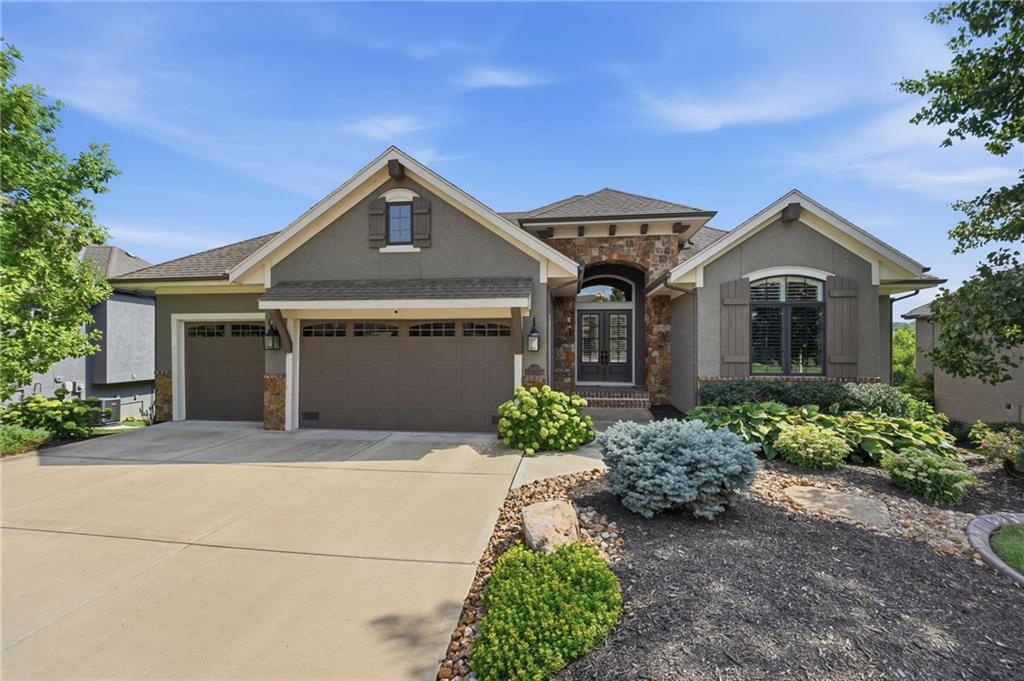 10423 W 168th Ter, Overland Park, KS 66221