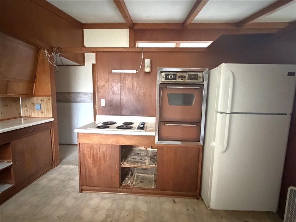 86 11th St, Chillicothe, MO 64601