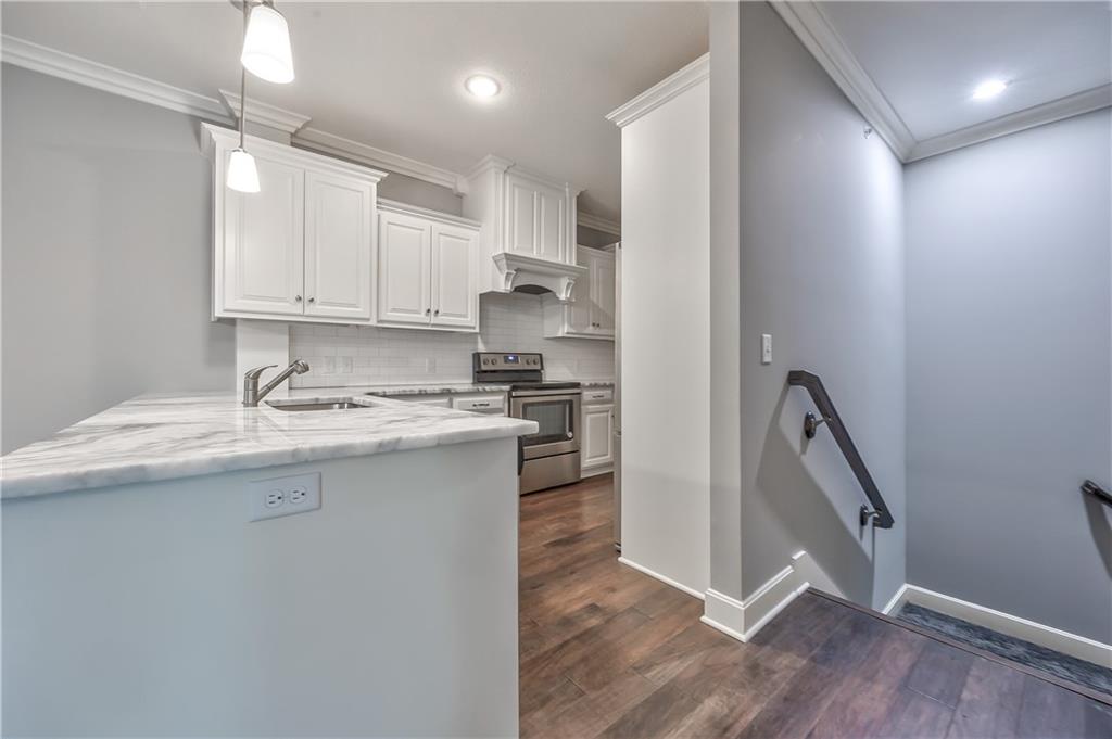 16019 Fontana St #240, Overland Park, KS 66085