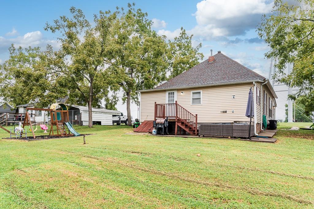 301 W Lake St, Mc Louth, KS 66054