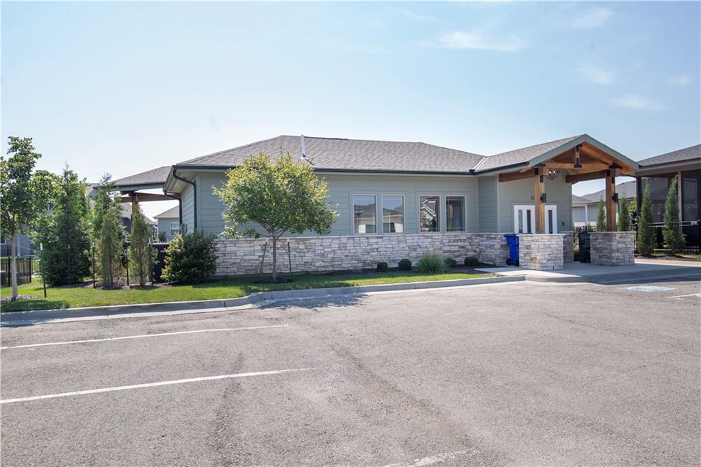 15278 W 173rd St, Olathe, KS 66062