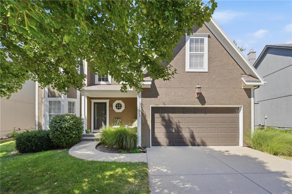 17744 W 159th Ter, Olathe, KS 66062
