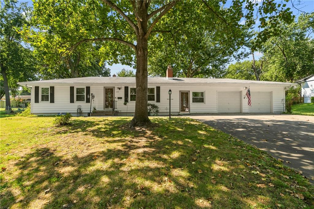 6200 Hedges Ave, Raytown, MO 64133