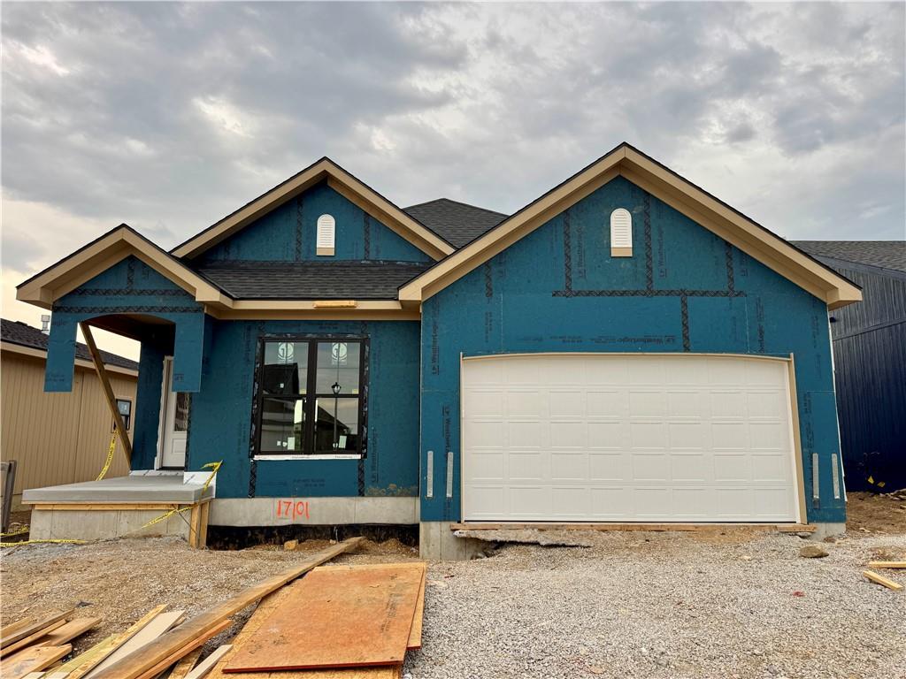 17101 W 168th Pl, Olathe, KS 66062