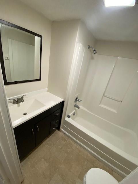 209 E Loula St, Olathe, KS 66061