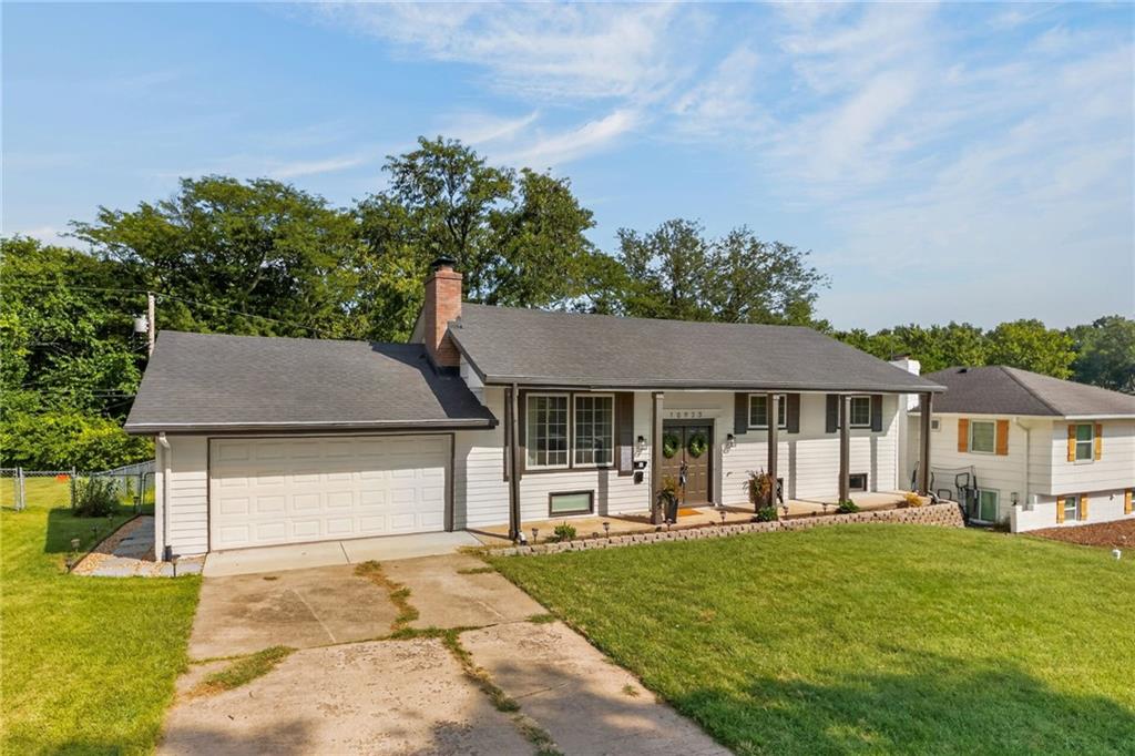 10923 Myrtle Ave, Kansas City, MO 64137