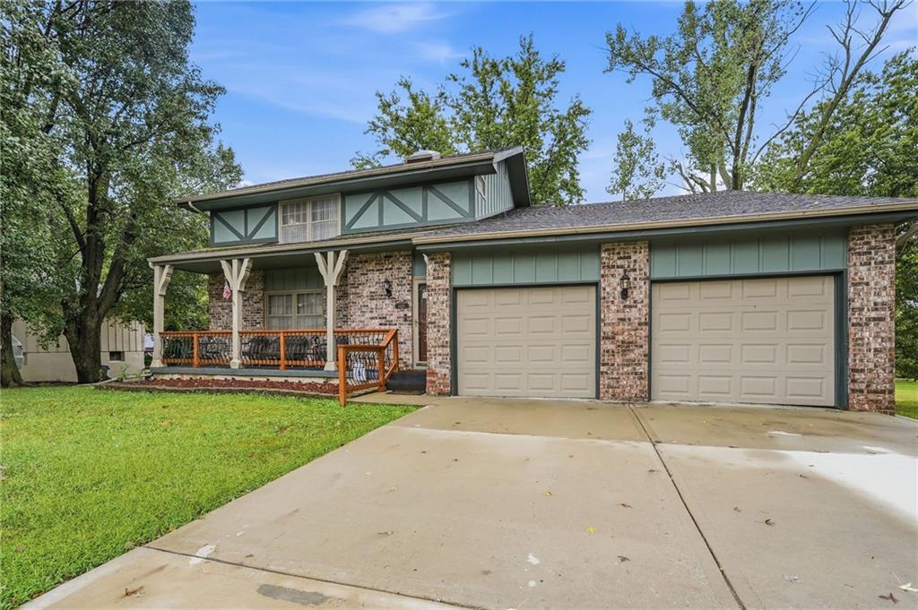 14622 Laquinta St, Grandview, MO 64030