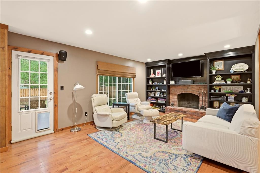 3507 Yale Rd, Lawrence, KS 66049