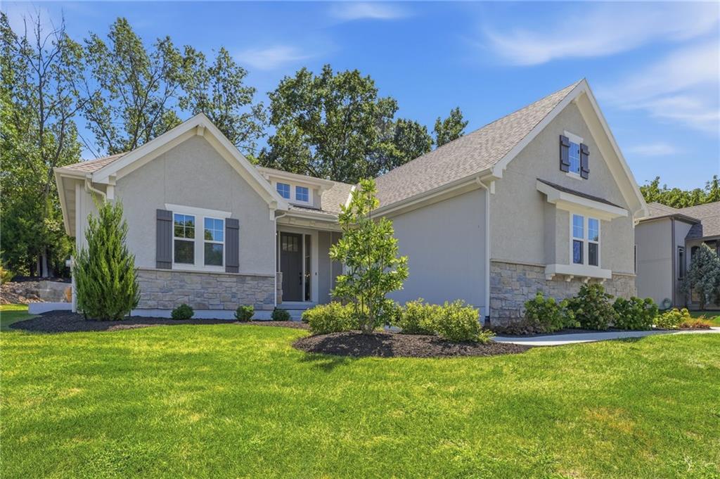 6753 Longview Rd, Shawnee, KS 66218