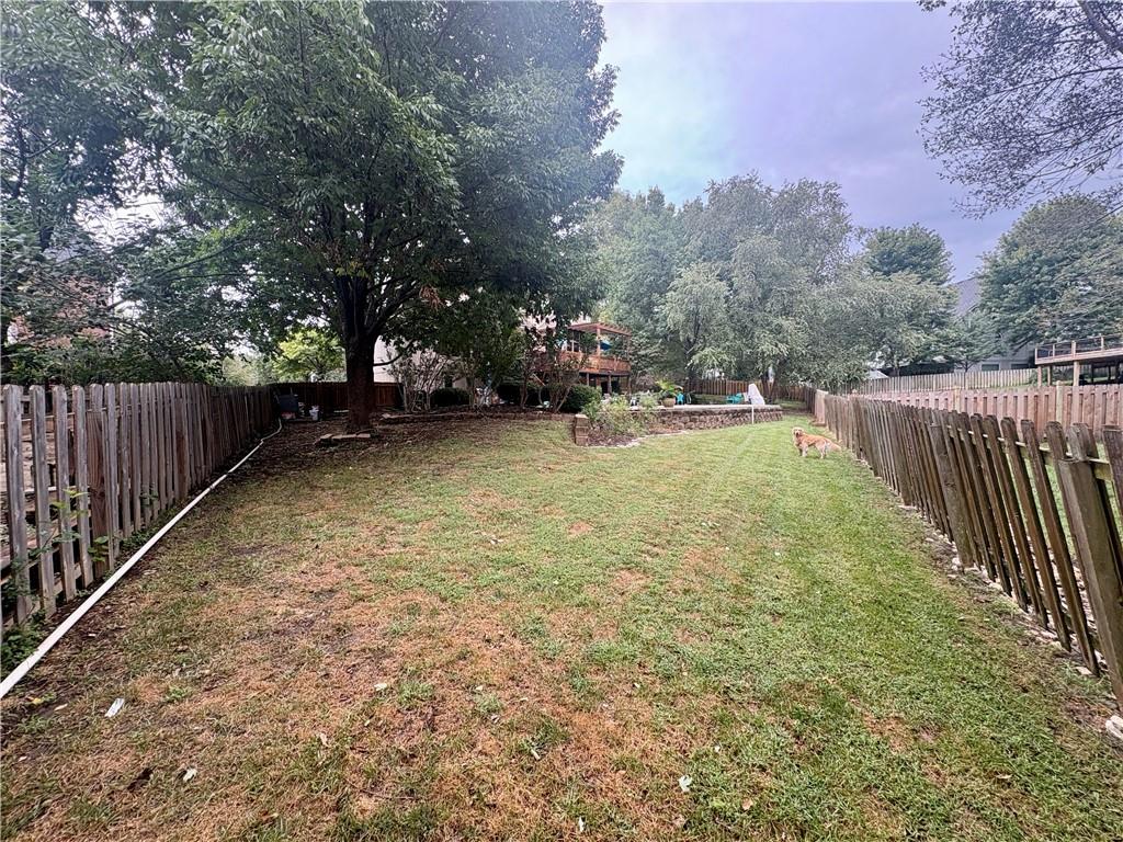 12813 W 129th St, Overland Park, KS 66213