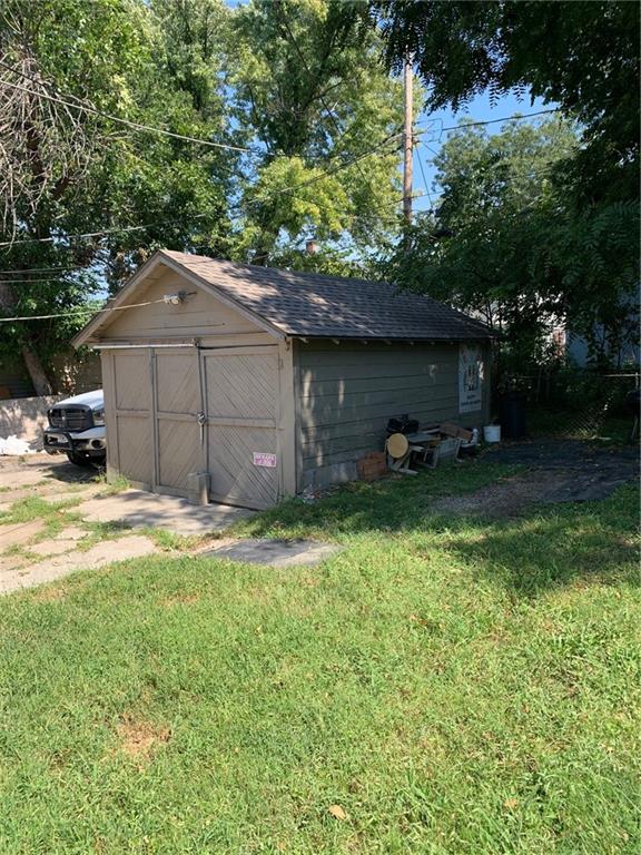 1533 Chelsea Ave, Kansas City, MO 64127
