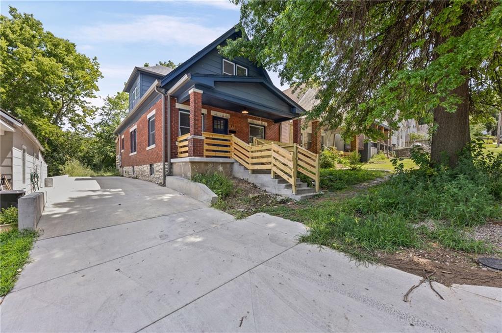 11 S Tremont St, Kansas City, KS 66101
