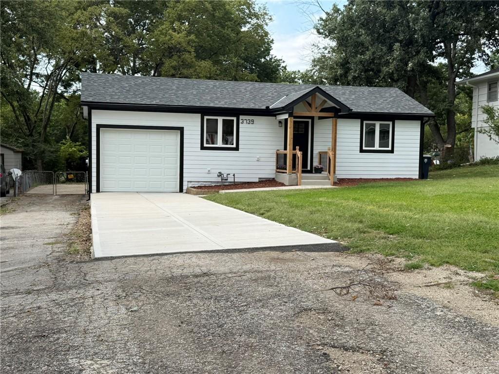 3739 Meadow Ln, Kansas City, MO 64137