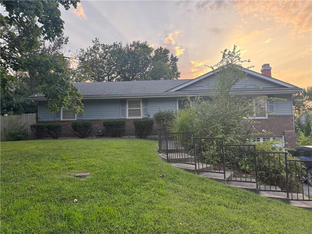 302 Wisconsin Ave, Excelsior Springs, MO 64024