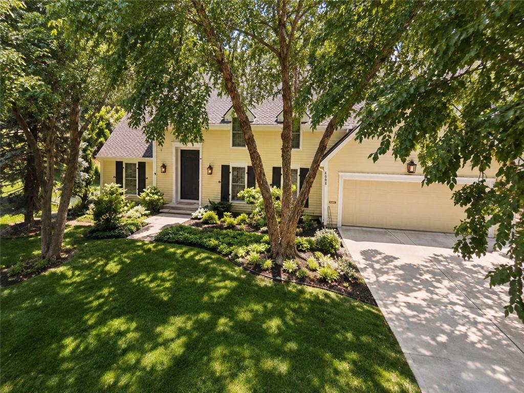 4001 W 101st Ter, Overland Park, KS 66207