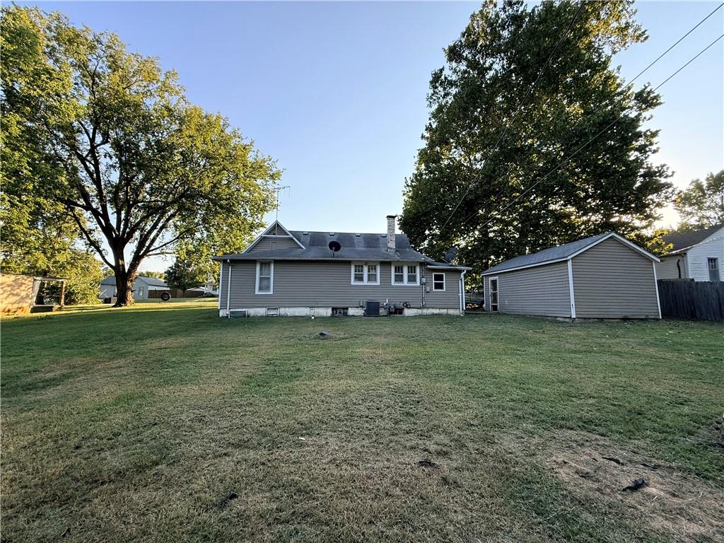 324 Main St, Nortonville, KS 66060